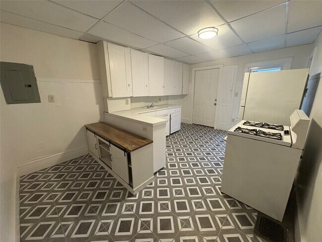 Photo - 234 Ackley Ave Unit 2a