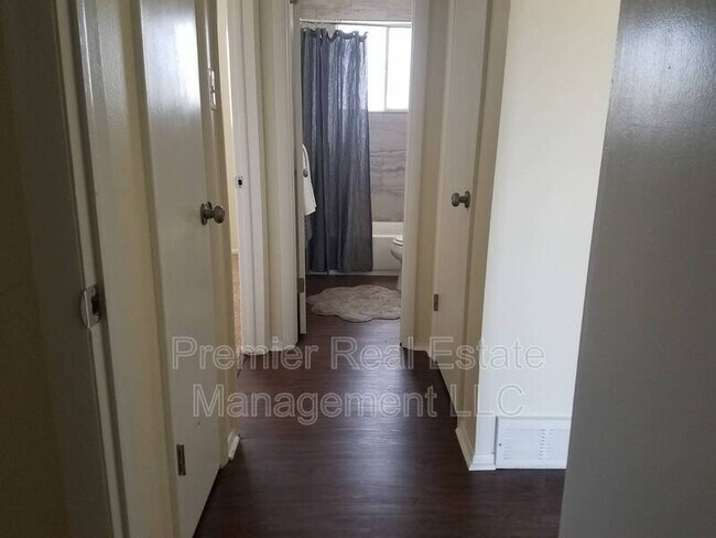 Photo - 4476 E Bails Pl