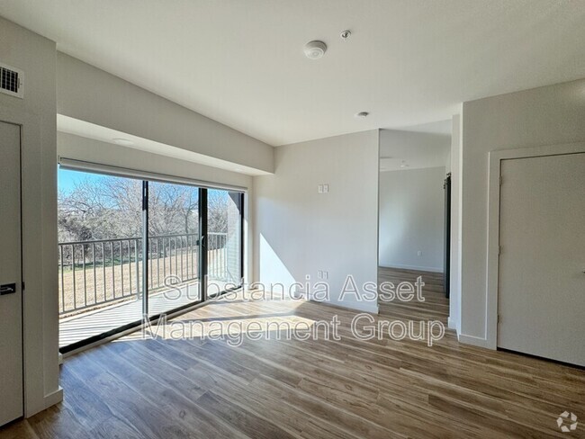Building Photo - 1653 Midtown Pl Rental
