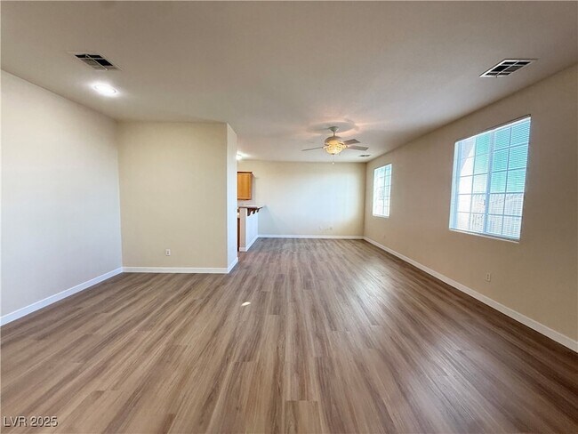 Photo - 4074 Sparrow Rock St