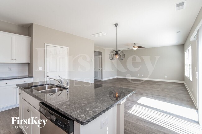 Photo - 9221 Evans Creek Ct