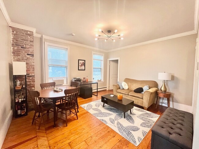 Photo - 180 Hillside St Unit 1