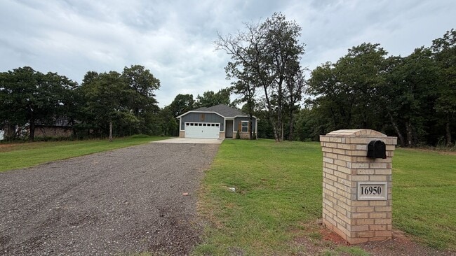 Building Photo - New Construction 3 Bedroom, 2 Bathroom on a 1.45 Acre Lot in Ridge Creek Addition!