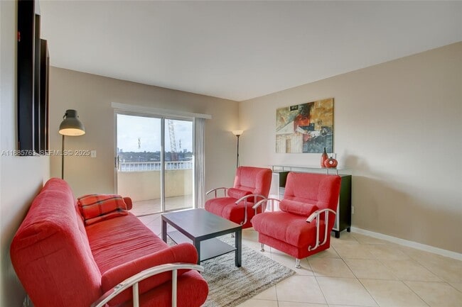 Photo - 200 S Birch Rd Unit 605