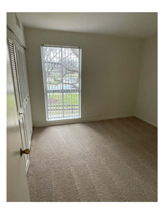 Forest Lake Apartments