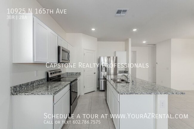 Building Photo - 10925 N 165th Ave Rental