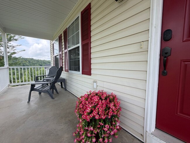 Photo - Fully Furnished Short Term Rental!