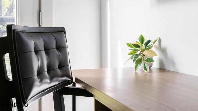 Photo - 49 Boulevard SE Unit F-650