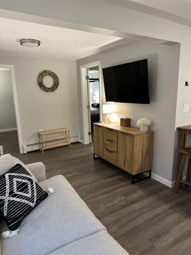 301 Portsmouth Ave Unit SI ID1312363P