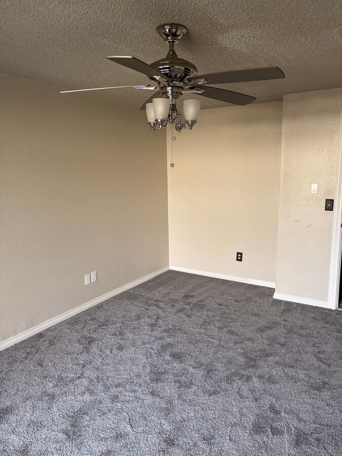 Charming 2-Bedroom Townhouse in Tukwila – Move-In Ready! - Charming 2-Bedroom Townhouse in Tukwila – Move-In Ready!