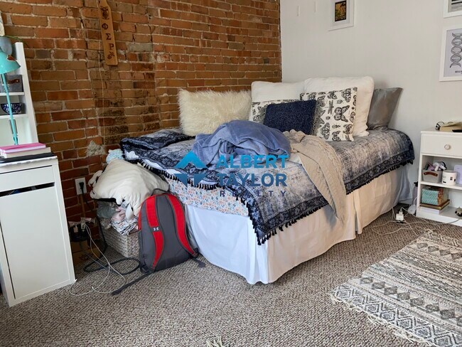 Photo - 486 Massachusetts Ave Unit 3