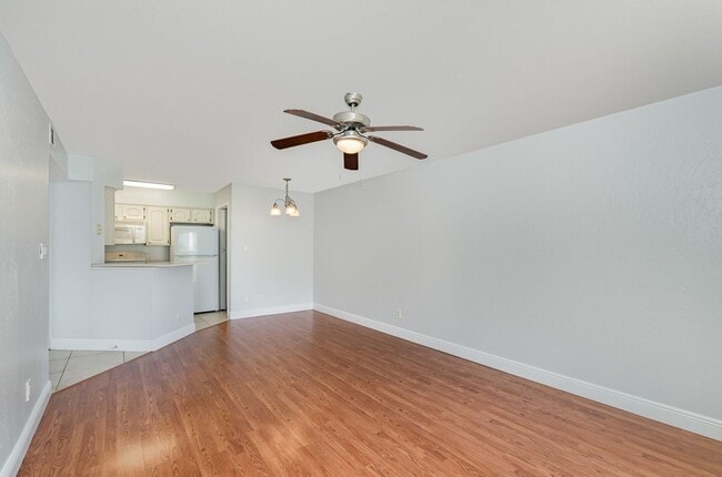 Photo - 1850 Charlesmont Dr