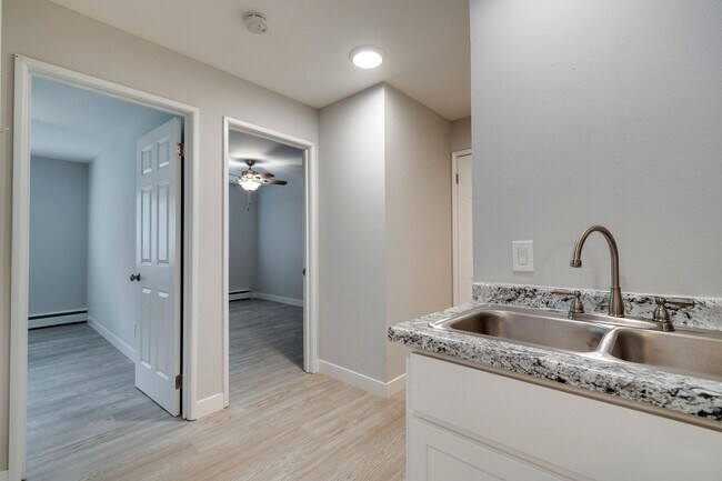 Arbor Arms Apartments