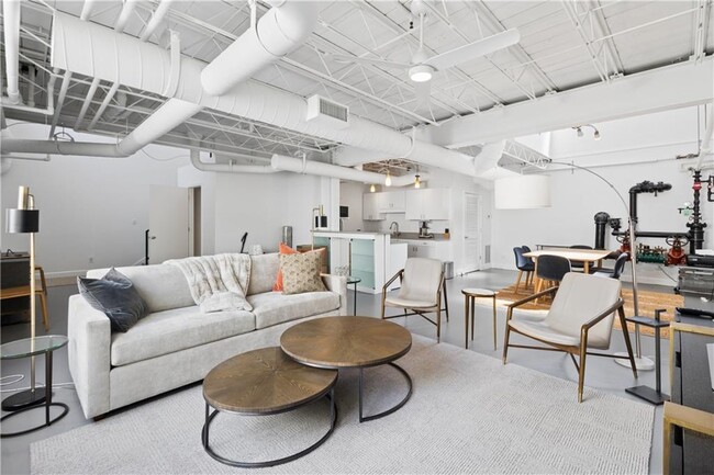 Photo - 820 DeKalb Ave NE Unit 6