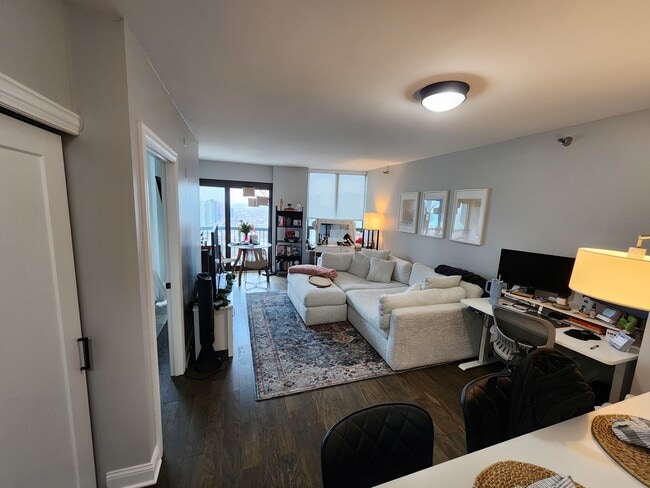 Photo - 400 N La Salle Dr Unit 4009