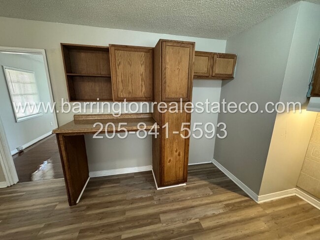 Photo - 216 Sanford Dr