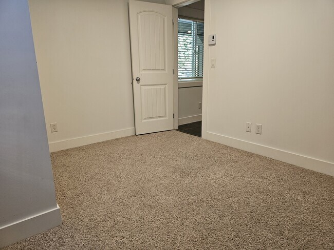 Photo - 47335 Brewster Pl