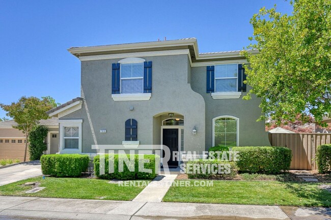 Gorgeous Home in Beautiful Folsom Community - Gorgeous Home in Beautiful Folsom Community