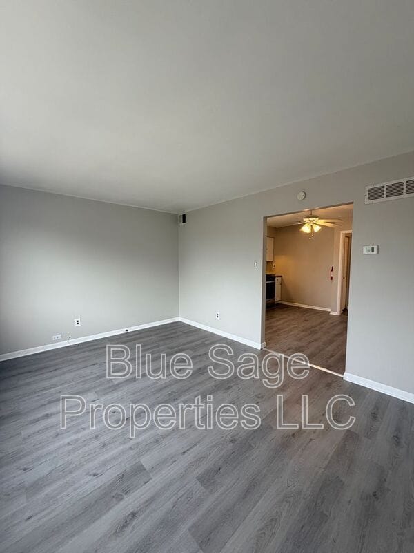 Photo - 727 Clifton Ave Unit 2