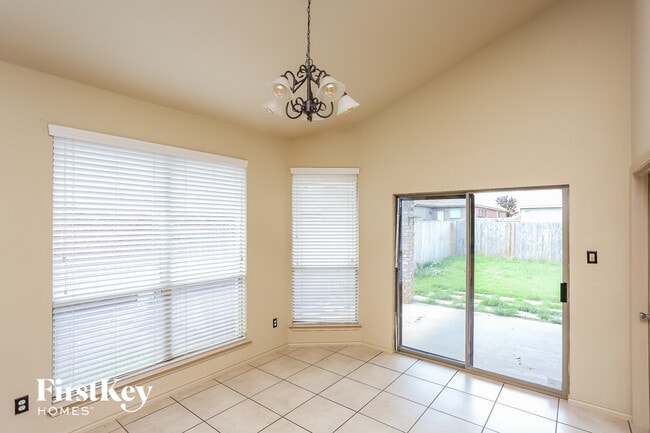 Photo - 14413 Artesia Ct