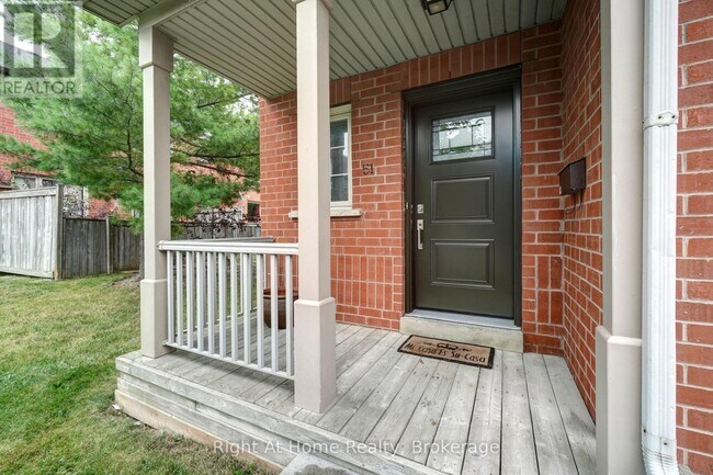 Photo - 5223 Fairford Crescent