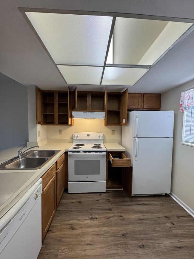 Photo - 1101 2nd Ave N