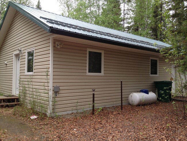 Single family home in North Pole - 2 bedro... - Single family home in North Pole - 2 bedro...