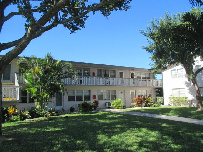 Building Photo - 31 Canterbury B