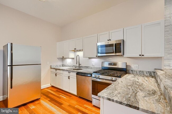 Building Photo - 1302 S Charles St Rental
