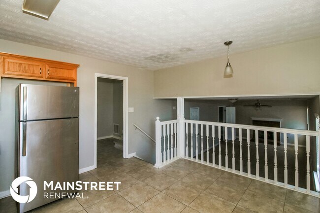 Photo - 519 Trinity Tr