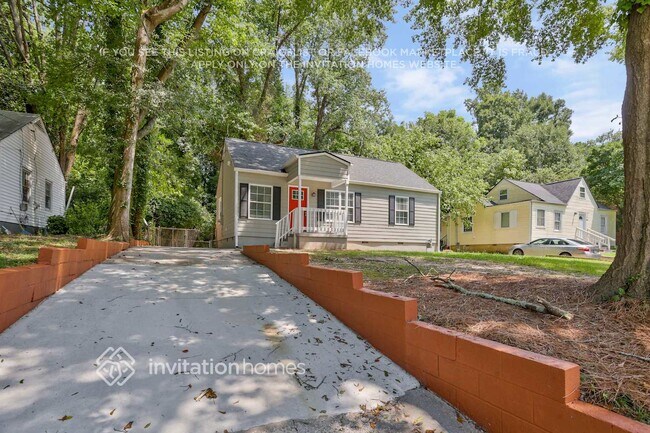 Photo - 411 Forrest Ridge Dr NW