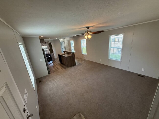 Photo - 2900 N Apperson Way