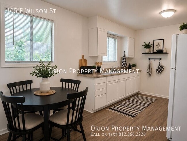 Photo - 105 E Wilson St