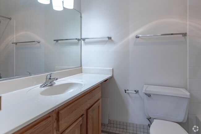 1HAB, 1BA - Greenbrook Apartments