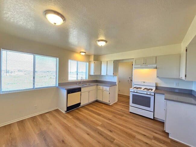Photo - 6611 California City Blvd Unit 6611 California City Blvd # E