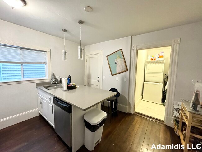 Photo - 32 Rawson St Unit 1