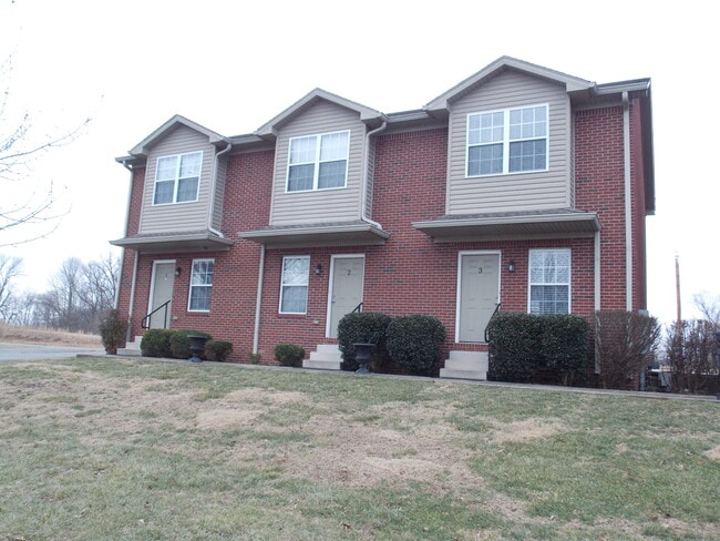 Photo - 180 Coachman Ct Townhome