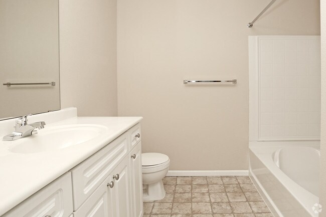 2BR, 2.5BA - B154