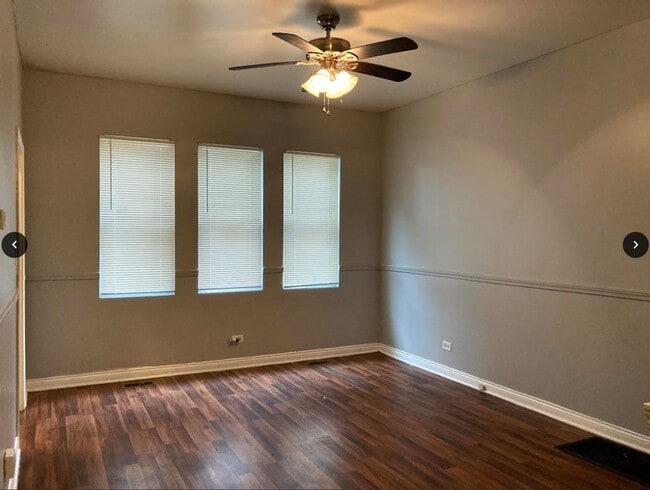 Photo - 9220 S Manistee Ave Unit 1