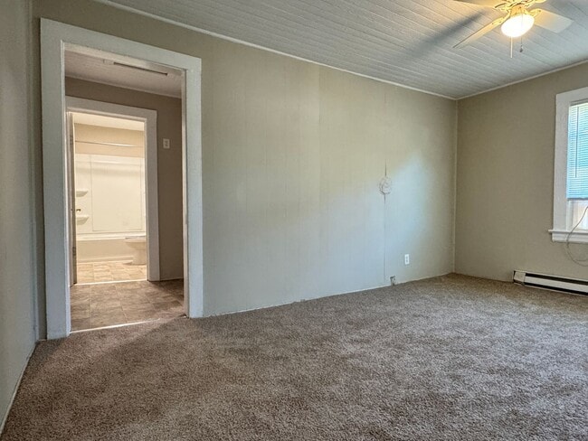 Photo - 2 Bedroom, 1 Bathroom House in High Point!