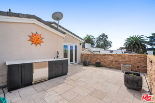 Building Photo - 707 Jasmine Ave