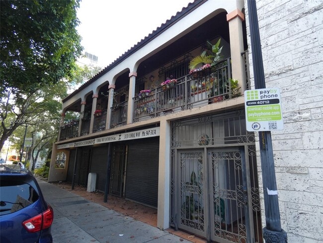 Building Photo - 3127 Coral Way Unit 1