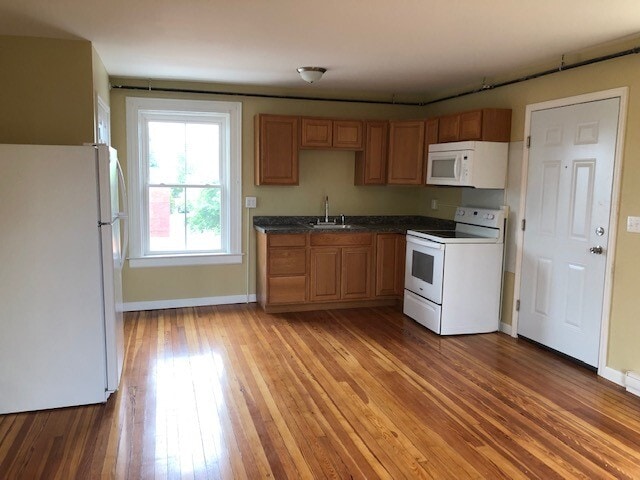 Photo - 2 Pike St Unit 203