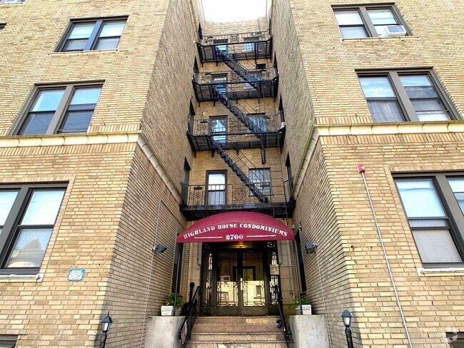 Building Photo - 2700 John F. Kennedy Blvd Unit 408 Rental