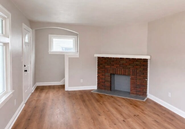 Photo - 4120 W 224th St