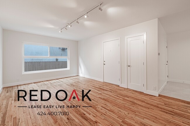 Building Photo - 120 S Oxford Ave Unit 1 Rental