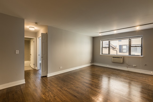 1 bedroom - updated