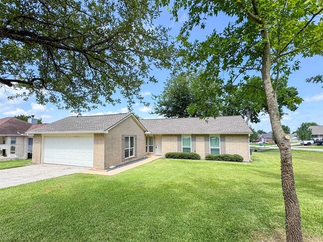 Building Photo - 12741 Lake Conroe Hills Dr