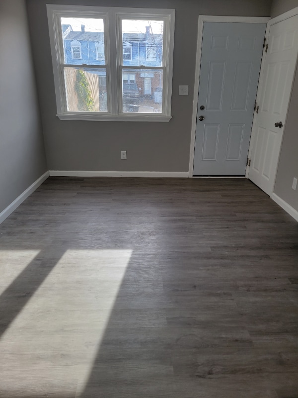 Photo - 2007 Dineen Dr