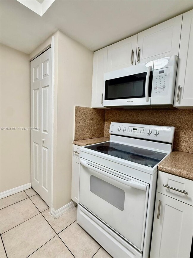 Photo - 2475 NW 16th St Rd Unidad 418